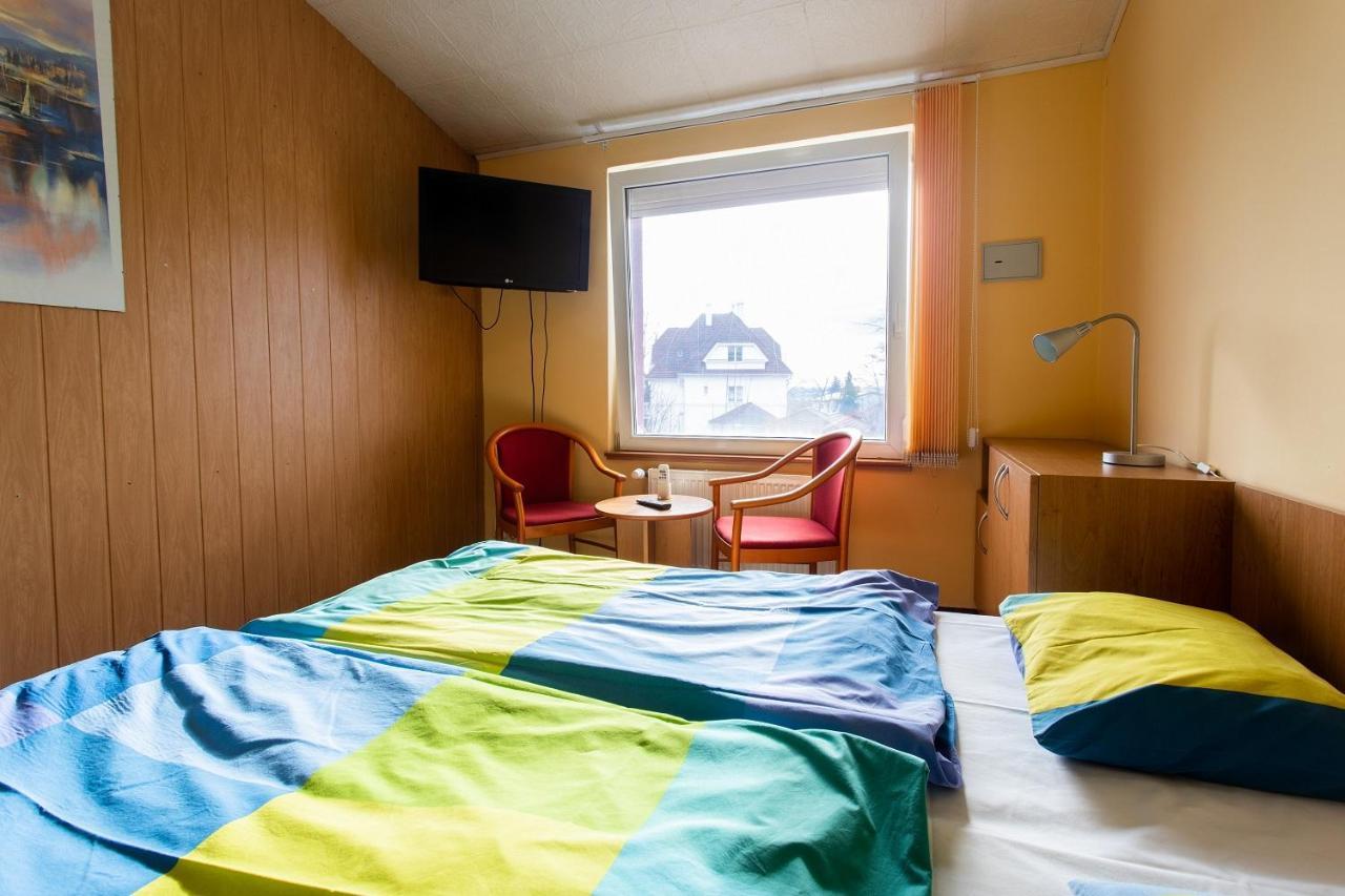 Penzion Skolicka Praga Zewnętrze zdjęcie